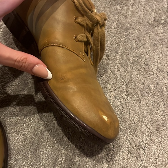 Tan Comfort Lace Up Chukka Boyfriend Bootie - Picture 14 of 16